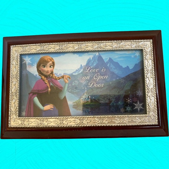 Disney FROZEN Bradford Exchange Jewelry & Music Box Plays Love Is An Open Door - Picture 7 of 9